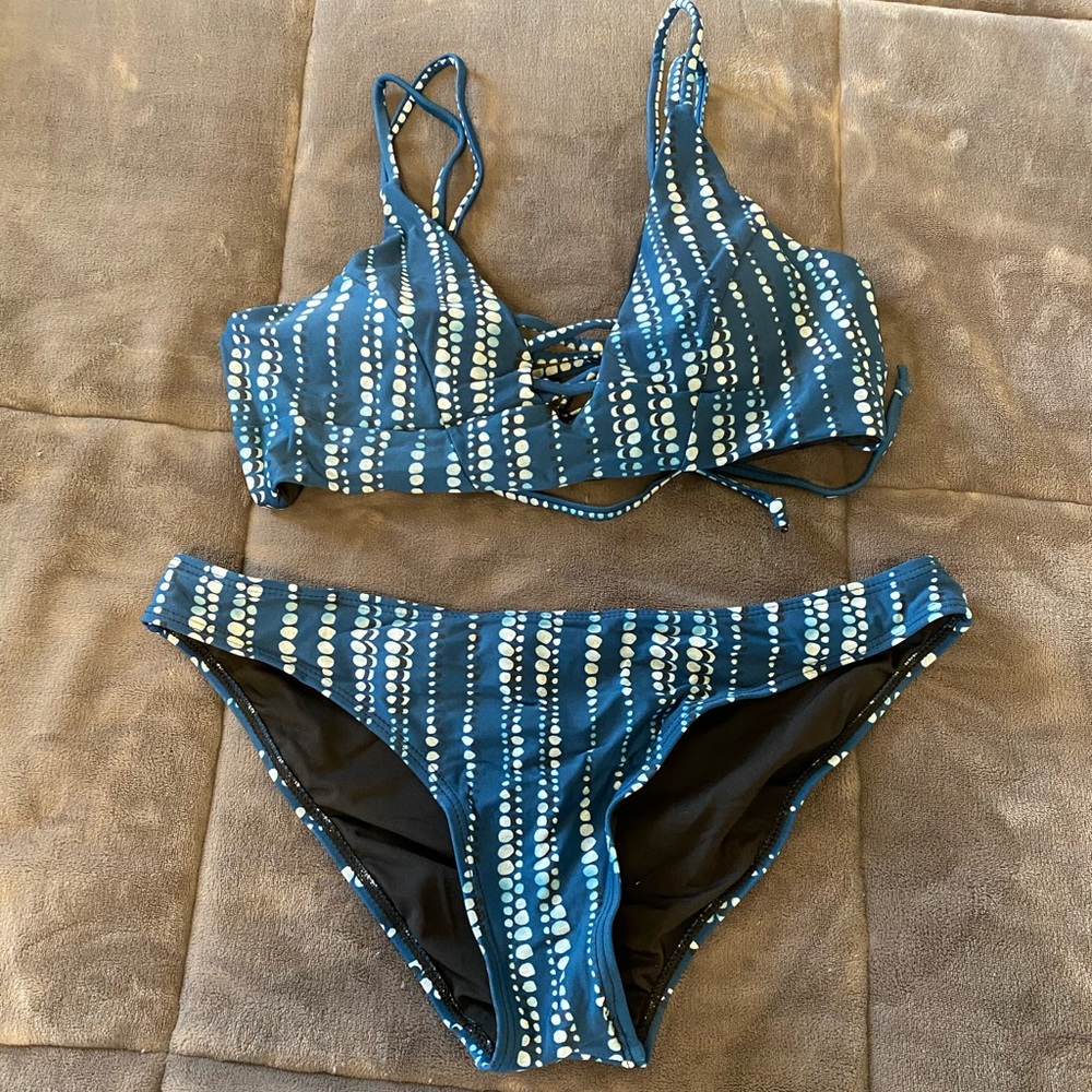 CUPSHE Bikini